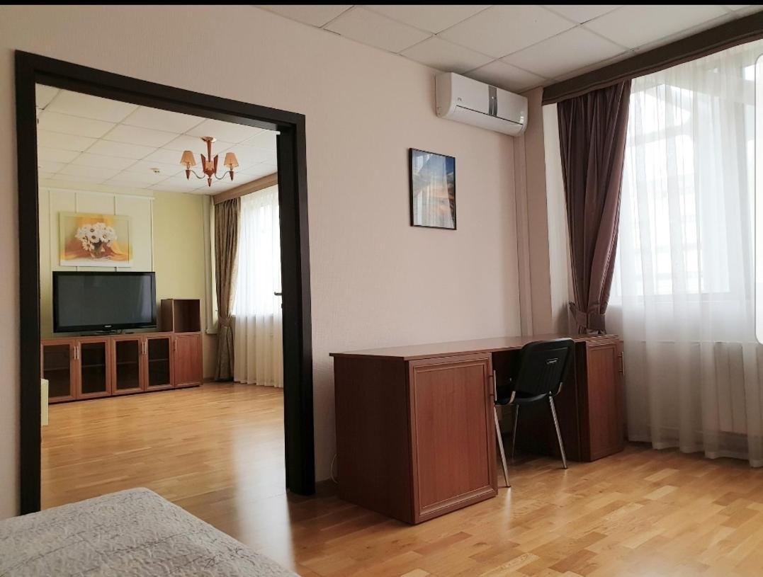 Hotel Obolon-Arena Kijów Zewnętrze zdjęcie